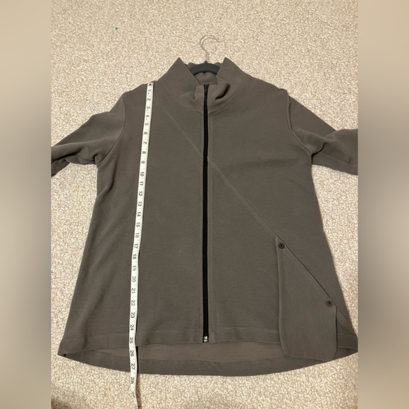 F. H. Clothing Travel Jacket Zip Up‎ Driftwood Womens size medium NWT - Picture 9 of 9